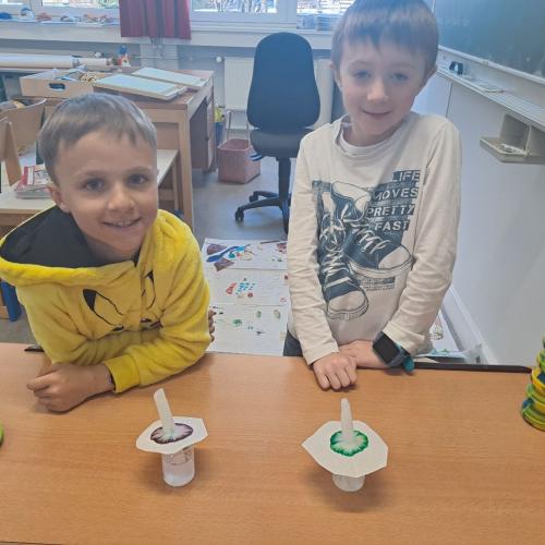 Experiment mit Wasser - Blumen