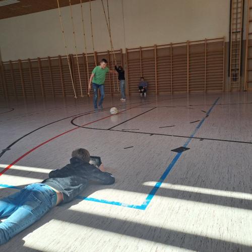 Bewegungsanalyse mit dem iPad - App Playground Physics