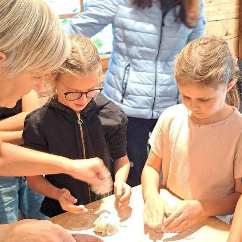 Projekttag in Antholz - 4. Schulstufen der VS Deftal und Partnerschule Antholz/Mittertal
