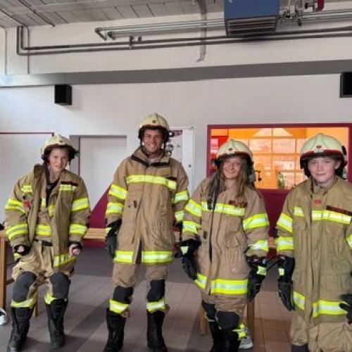 Besuch bei der Jugendfeuerwehr_2a+3a_2026