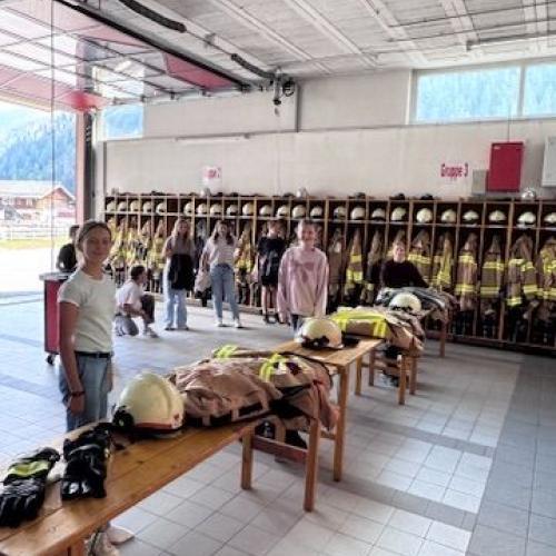 Besuch bei der Jugendfeuerwehr_2a+3a_2026