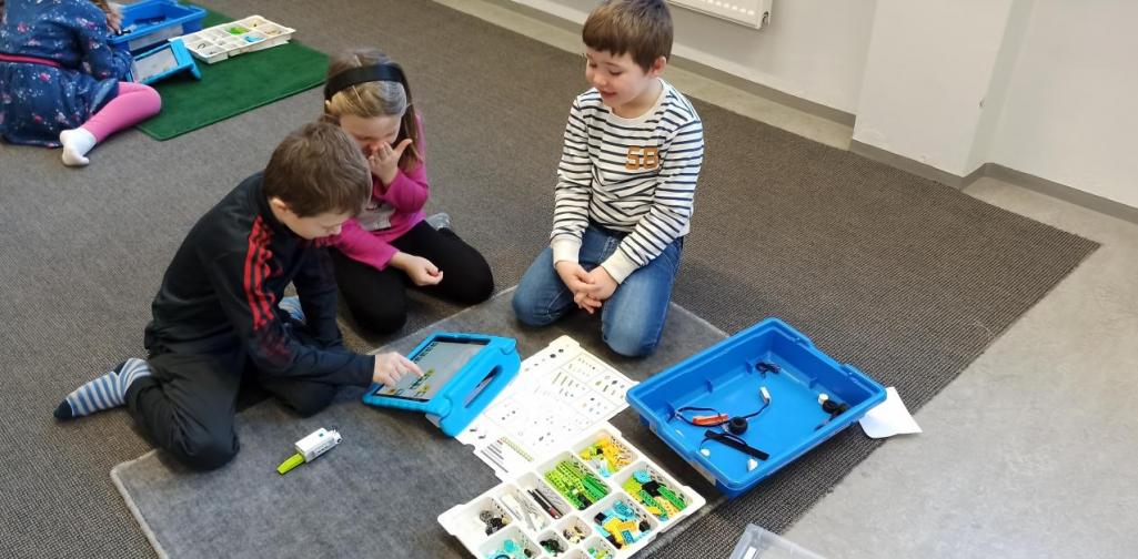 MINT - Lego WeDo2